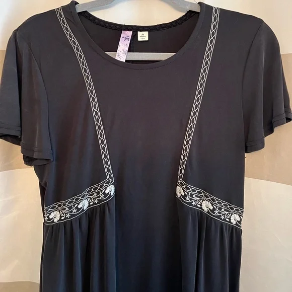 Francescas - Dress - Picture 3 of 4